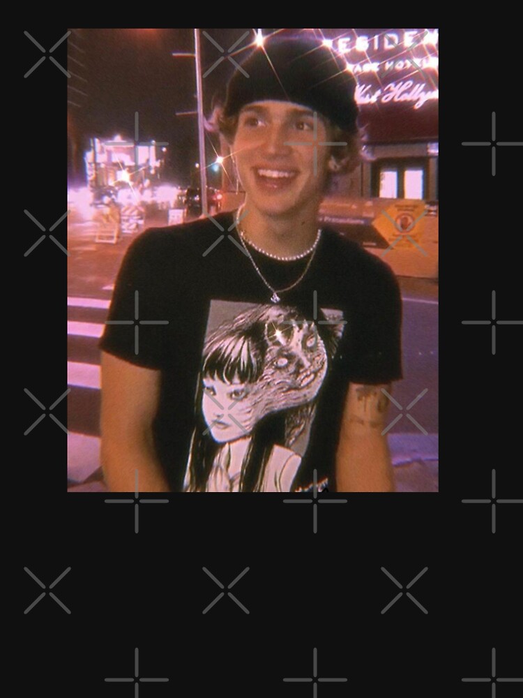 raf750x1000075t10101001c5ca27c6-1 artwork Offical Vinnie Hacker Merch