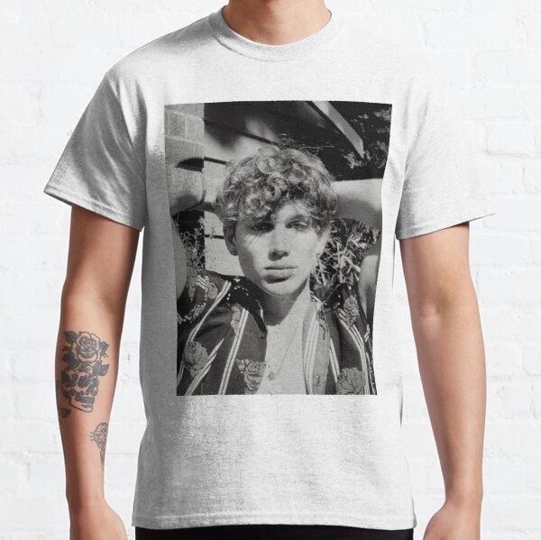 Home 33 - Vinnie Hacker Merch Vinnie Pretty Hacker  Classic T-Shirt RB1208 product Offical Vinnie Hacker Merch