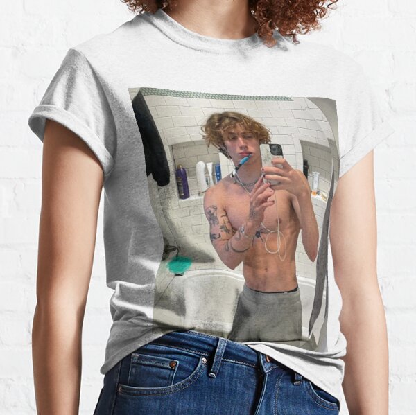 ssrcoclassic_teewomensfafafaca443f4786front_altsquare_product600x600 alternate Offical Vinnie Hacker Merch