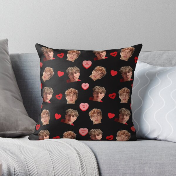 throwpillowsmall600x-bgf8f8f8-c0120600600-16 Love Vinnie Hacker Throw Pillow RB1208 product Offical Vinnie Hacker Merch